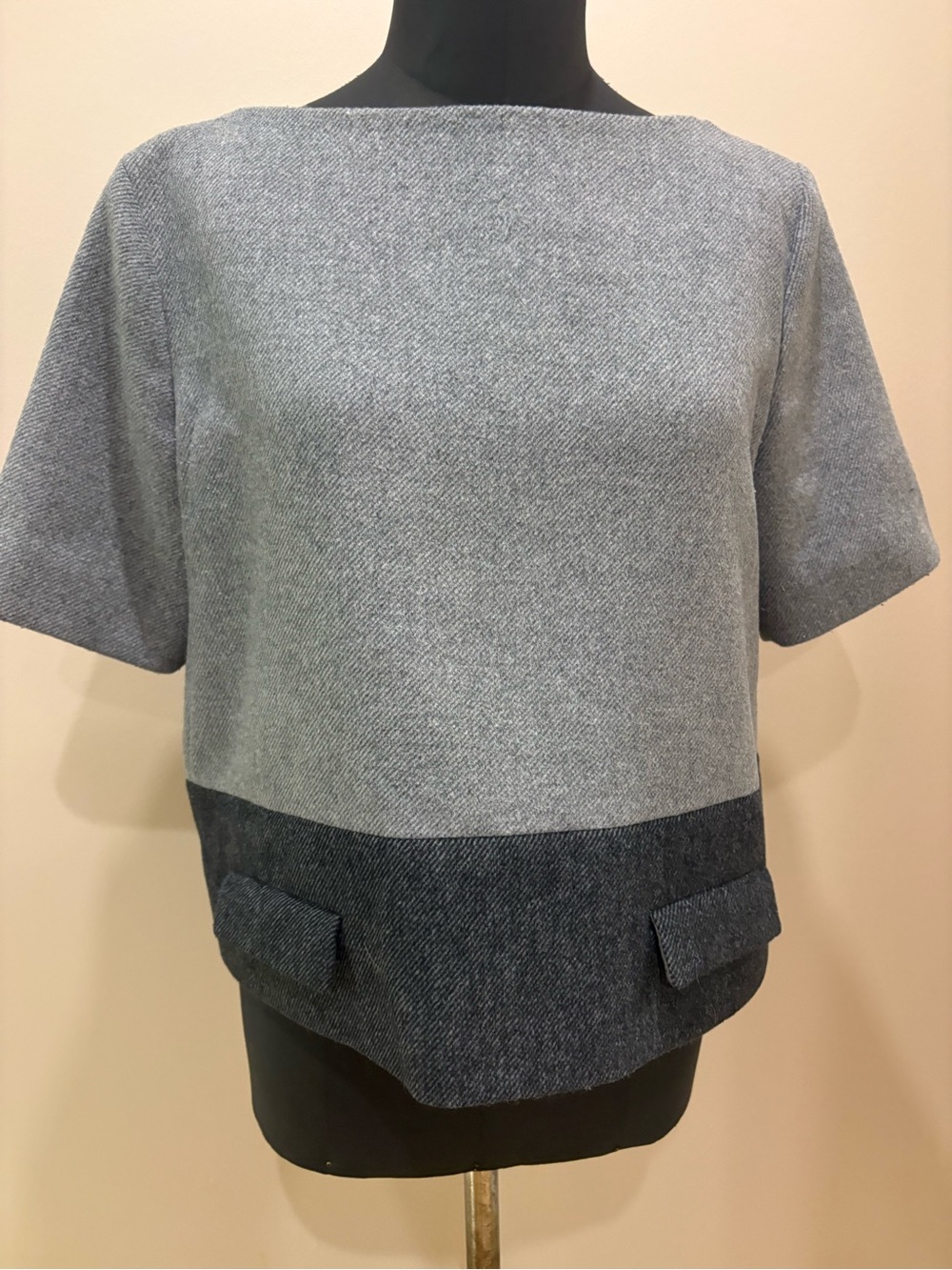Gray Two-Tone Short Sleeve Top & pants set